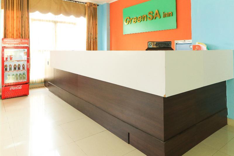 Greensa Inn Сурабая Екстер'єр фото